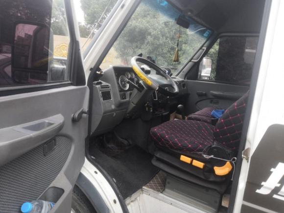 [常州·苏D] 二手依维柯依维柯得意2009款 2.5T-A35 7座