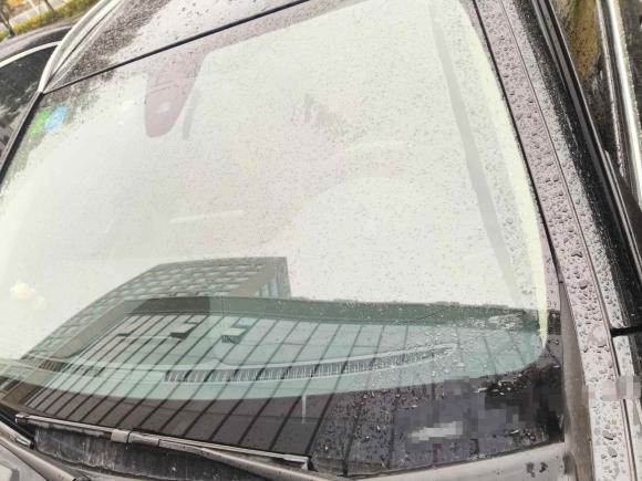 [嘉兴·沪C] 二手奔驰奔驰GLA2017款 GLA 200 时尚型