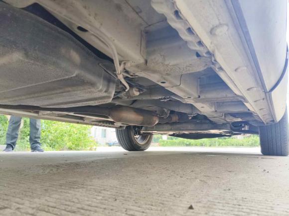 [上海·鲁Q] 二手宝骏宝骏5602016款 1.8L 手动超值型