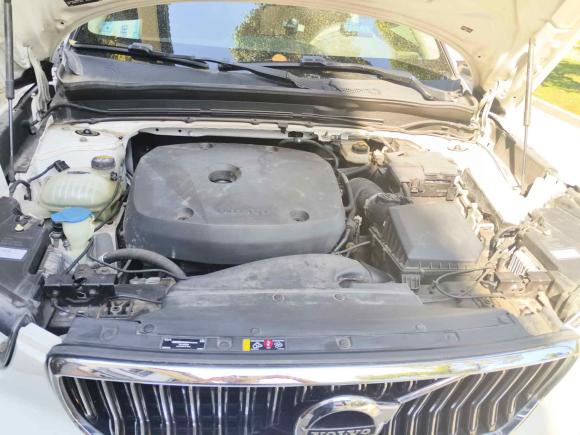 [武汉·鄂A] 二手沃尔沃沃尔沃XC402020款 T4 四驱智远豪华版