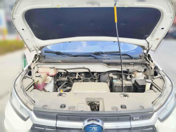 [义乌·浙F] 二手比亚迪元新能源2018款 EV360 智联炫酷型