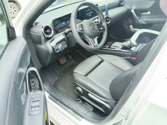 [常州·苏D] 二手奔驰奔驰A级2021款 改款 A 180 L 运动轿车