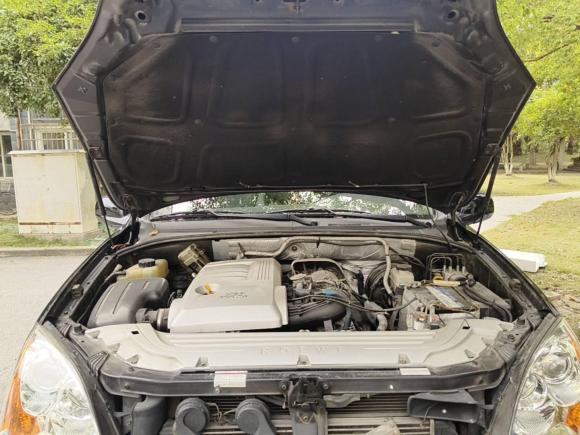 [上海·沪C] 二手荣威荣威W52014款 1.8T 4WD 自动豪域特装版