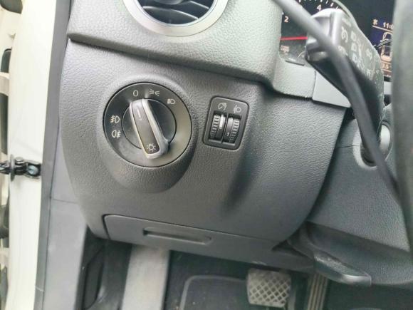 [上海·沪N] 二手大众途观2012款 1.8TSI 自动四驱菁英版