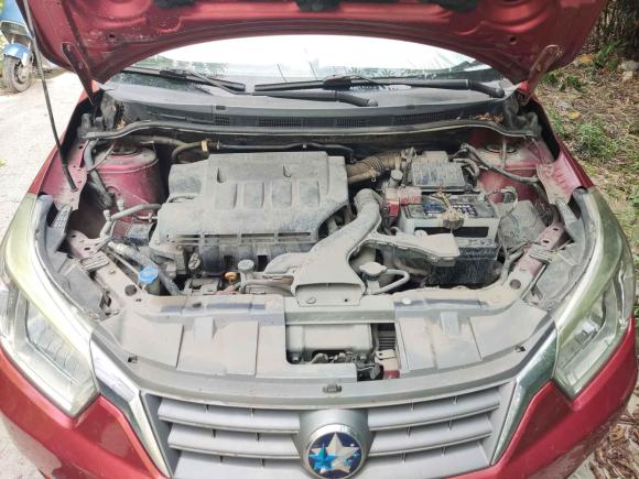 [武汉·浙J] 二手启辰启辰R502013款 1.6L 手动豪华版