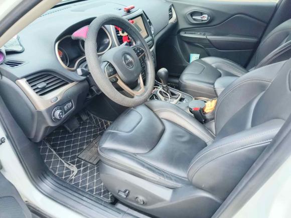 [常州·苏D] 二手Jeep自由光2017款 2.0L 优越版