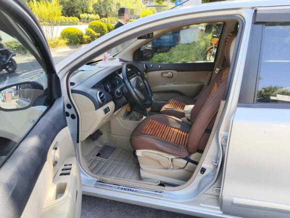 [西安·陕U] 二手日产骊威2015款 1.6XL CVT豪华版