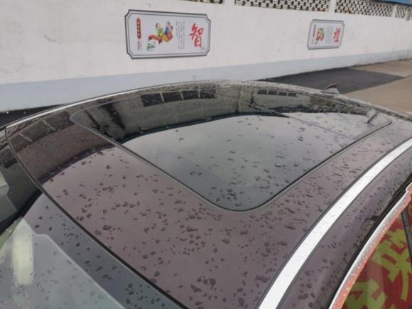 [上海·皖A] 二手众泰众泰Z7002016款 1.8T DCT尊贵型