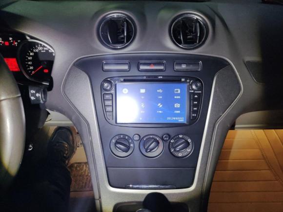 [上海·苏G] 二手福特致胜2013款 2.3L 时尚型