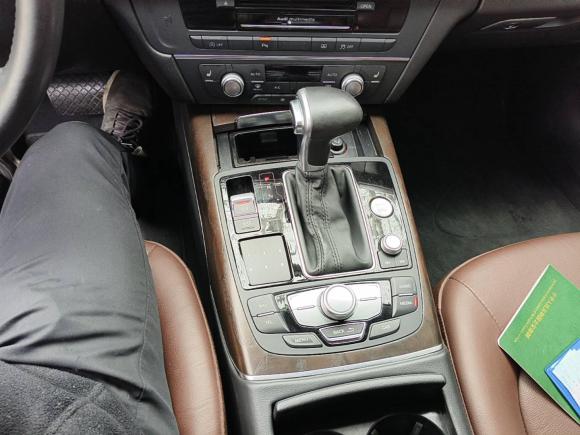 [青岛·鲁B] 二手奥迪奥迪A6L2015款 35 FSI quattro 技术型