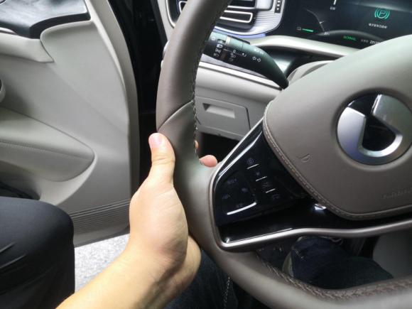 [杭州·浙A] 二手腾势腾势D92022款 DM-i 945 豪华型