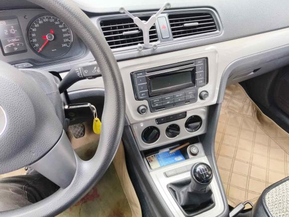 [济南·鲁A] 二手大众朗逸2013款 改款经典 1.6L 手动风尚版