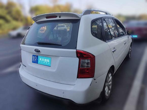 [南京·黑R] 二手起亚佳乐2011款 2.0L 7座自动舒适版