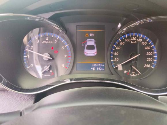 [上海·沪C] 二手启辰启辰D602018款 1.6L 手动智联精英版