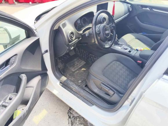 [台州·浙J] 二手奥迪奥迪A32016款 Limousine 35 TFSI 进取型