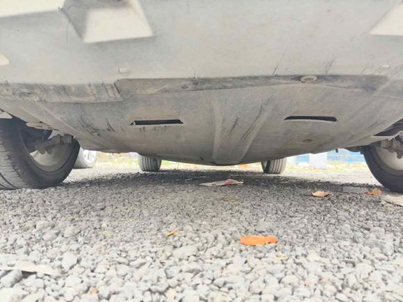 [西安·陕D] 二手比亚迪秦新能源2014款 1.5T 酷黑骑士旗舰型