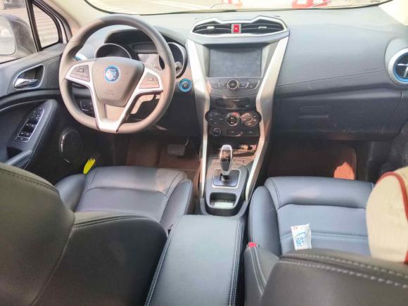 [义乌·浙A] 二手比亚迪元新能源2018款 EV360 智联炫酷型