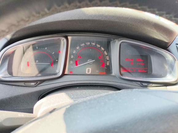 [杭州·沪F] 二手DSDS 5LS2014款 1.8L 雅致版VTi140