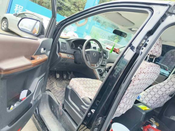 [成都·川A] 二手东风风行菱智PLUS2021款 旅行版 2.0L 手动舒适型 7座