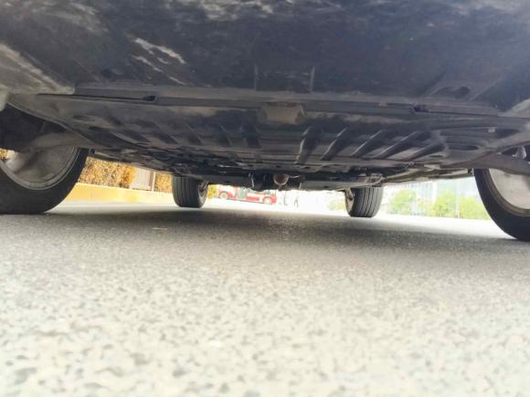 [青岛·鲁B] 二手路虎揽胜极光2014款 2.0T 5门耀动版