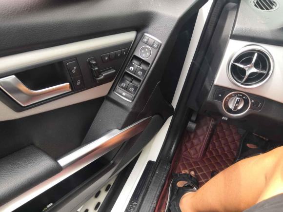 [上海·苏U] 二手奔驰奔驰GLK级2015款 GLK 260 4MATIC 动感型 极致版