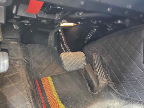 [北京·鲁M] 二手奔驰奔驰E级2014款 E 260 L 豪华型