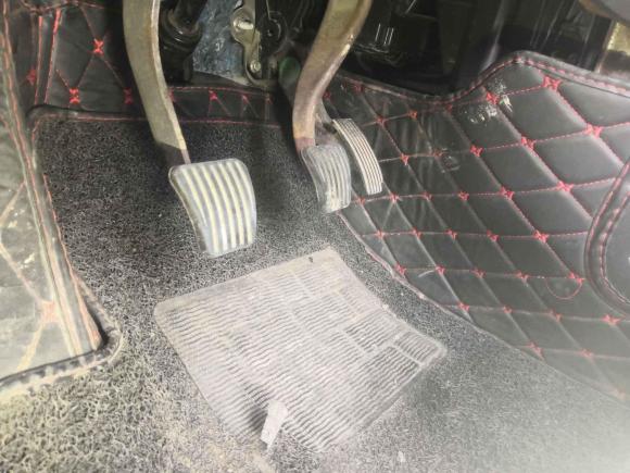[西安·陕A] 二手雪佛兰赛欧2015款 赛欧3 1.5L 手动理想天窗版