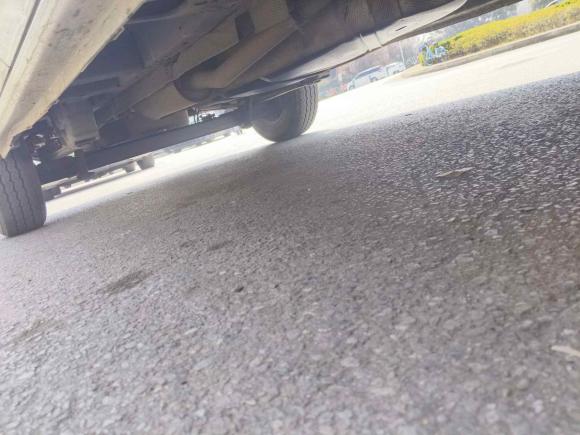 [苏州·苏U] 二手福特全顺2017款 2.0T柴油多功能商用车短轴中顶国IV