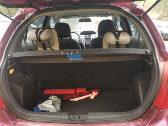 [武汉·鄂A] 二手丰田雅力士2011款 1.6E 自动魅动版