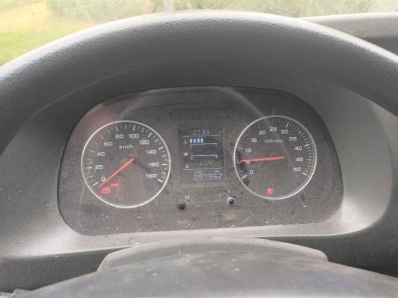 [南京·苏L] 二手依维柯依维柯褒迪2017款 2.5T经典A32客车中顶6-7座47Z5