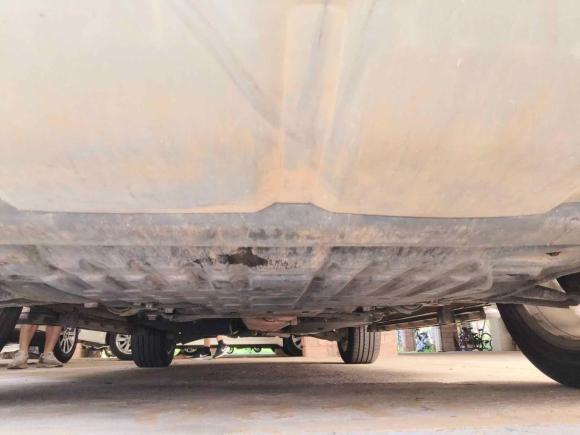 [广州·粤A] 二手路虎发现神行2015款 2.0T HSE LUXURY