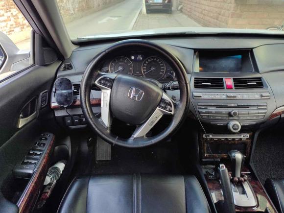 [北京·京P] 二手本田歌诗图2011款 3.5L 尊贵版