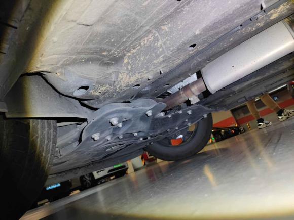 [广州·粤A] 二手Jeep指南者2019款 220T 自动夜鹰版