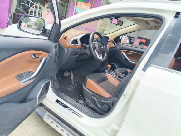 [上海·沪C] 二手东南东南DX72017款 1.5T 自动荣耀版