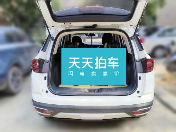 [成都·川A] 二手长安长安CS35PLUS2019款 1.6L 手动悦联升级版