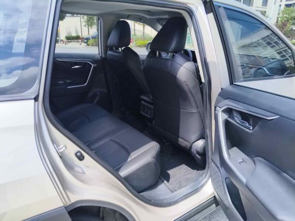 [上海·沪D] 二手丰田威兰达2020款 2.0L CVT两驱豪华版