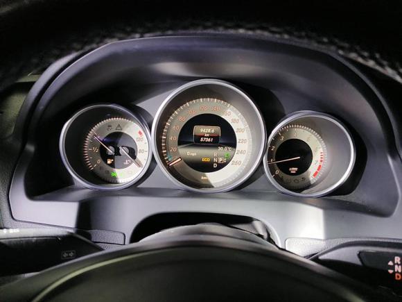 [上海·沪B] 二手奔驰奔驰E级2014款 E 200 轿跑版