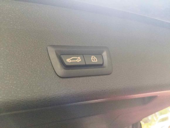 [上海·苏E] 二手宝马宝马X12019款 xDrive20Li 尊享型