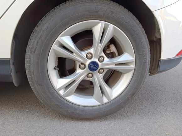 [济南·鲁A] 二手福特福克斯2017款 两厢 1.6L 手动舒适型智行版