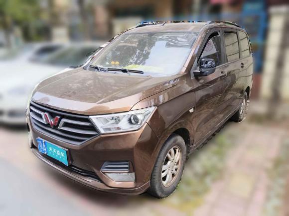 五菱汽车五菱宏光2018款 1.5L S舒适型L2B「武汉二手车」「天天拍车」