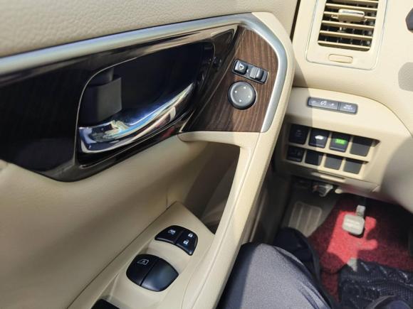 [南京·苏A] 二手日产天籁2013款 2.0L XL舒适版