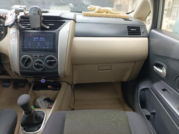 [深圳·粤B] 二手启辰启辰R502013款 1.6L 手动时尚版