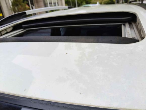 [南京·苏A] 二手哈弗哈弗H62015款 升级版 1.5T 手动两驱精英型