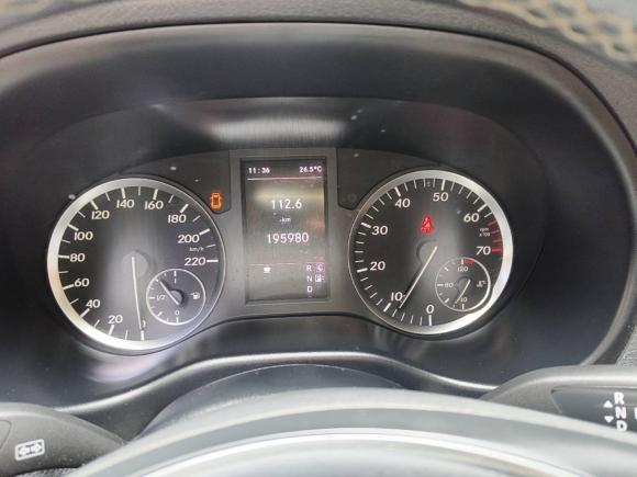 [广州·粤A] 二手奔驰威霆2016款 2.0T 商务版