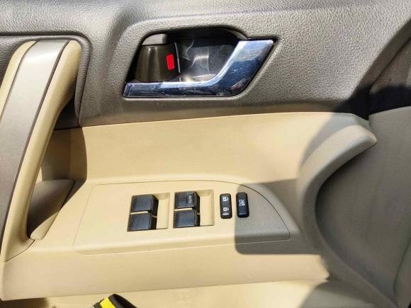 [义乌·浙G] 二手丰田汉兰达2011款 2.7L 两驱7座豪华版