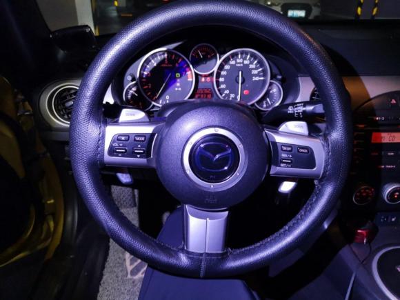 [广州·粤N] 二手马自达马自达MX-52009款 2.0