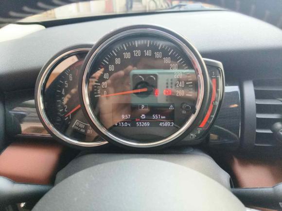 [金华·浙G] 二手MINIMINI2018款 1.5T COOPER 艺术家 五门版