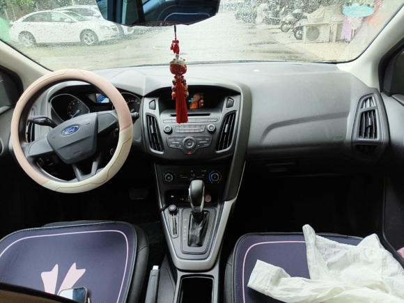 [无锡·苏L] 二手福特福克斯2015款 两厢 1.6L 自动舒适型