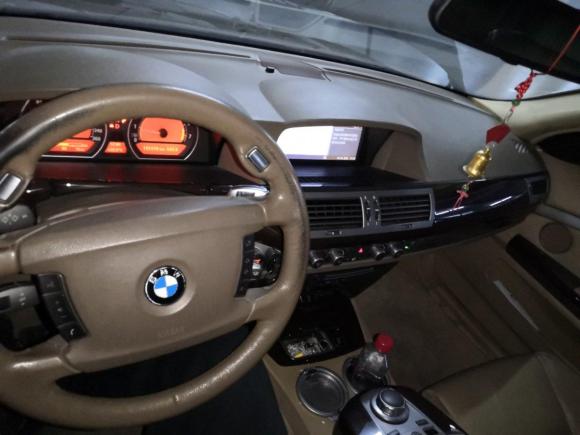 [上海·沪G] 二手宝马宝马7系2005款 730Li