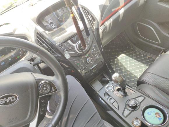 [上海·沪B] 二手比亚迪秦新能源2014款 1.5T 酷黑骑士旗舰型